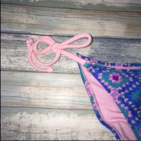 Xhilaration Cinched Hipster Bikini Bottoms - Picture 4 of 5